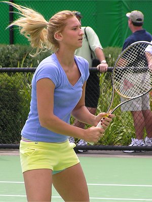 Tatiana Golovin (2005 Australian Open)